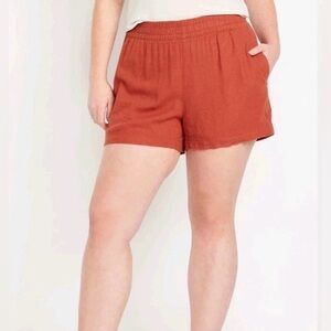Briggs Women's Linen Blend Short